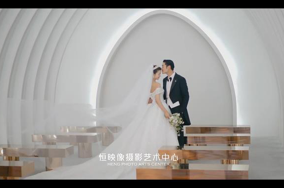 永恒婚紗攝影(yǐng)2021新品系列-恒映像藝術(shù)中心-教堂